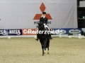 IMG_0243 Jessica von Bredow-Werndl u. Unee BB (Oldenburg 2017)