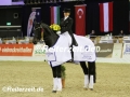IMG_0557 Jessica von Bredow-Werndl u. Unee BB (Oldenburg 2017)