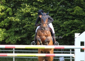 Cassandra Orschel m. Herzblatt 25 (Tasdorf 2014)