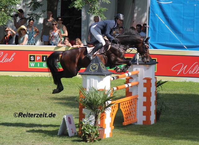 Felix Hassmann u. Horse Gym´s Quali Quanti (Wiesbaden 2014