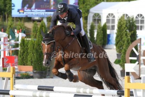IMG_0581 Felix Hassmann u. Horse Gym´s Balzaci (Gross Viegeln 2015)