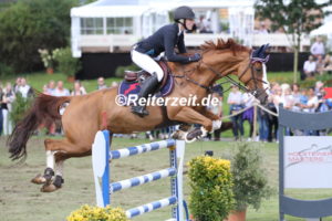 IMG_4800 Cassandra Orschel u. Acanthya (Delingsdorf 2017)