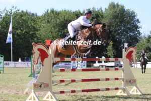 IMG_8165 Hinerk Köhlbrandt u. Cedric 83 (Eutin 2018)
