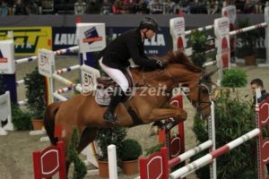 IMG_8167 Marc Houtzager u. Sterrehof´s Uppity (Neumünster 2016)