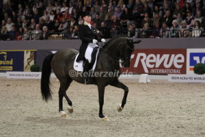 IMG_9455 Isabell Werth u. Weihegold OLD (Neumuenster 2016)