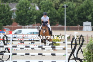 IMG_9771 Geraldine Lüthje u. Steuberhofs Golden Top (Elmshorn 2018)